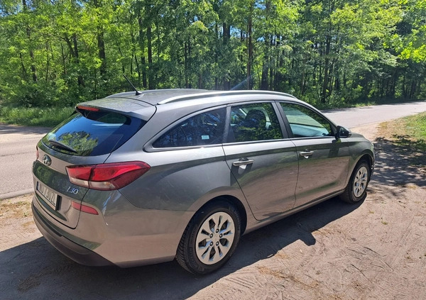 Hyundai I30 cena 51000 przebieg: 150800, rok produkcji 2019 z Kałuszyn małe 301